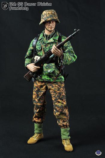 German 10th Panzer Frundsberg Caltek Action Figures 1//6 Scale Mess Kit