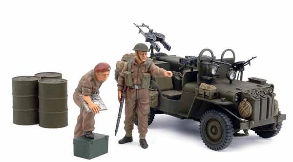 Military Model 1/35 Modern US Army Elite Commando Paratrooper Radio Assault