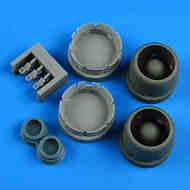 Consolidated PBY-3/PBY-4 Catalina correct cowlings opened flaps #QUB72726