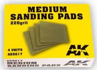 AK Interactive  NoScale Medium Sanding Pads 220 Grit (4) AKI9017