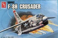  AMT/ERTL  1/72 Vough F-8H Crusader AMT8809