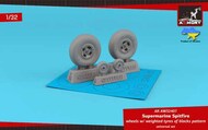 Supermarine Spitfire wheels with weighted tyres of block pattern & 4-spoke hubs #ARAW32407