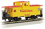  Bachmann  HO 36' Wide Vision Caboose Union Pacific BAC17701