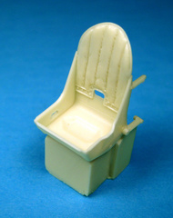  BarracudaCast  1/32 Spitfire Seat with Leather Backpad OUT OF STOCK IN US, HIGHER PRICED SOURCED IN EUROPE BARBR32001