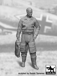  Blackdog  1/32 Luftwaffe pilot 1940-45 N-1 OUT OF STOCK IN US, HIGHER PRICED SOURCED IN EUROPE BDF32031