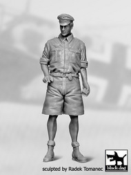  Blackdog  1/32 German Luftwaffe pilot Africa 1940-1945 N-1  figures OUT OF STOCK IN US, HIGHER PRICED SOURCED IN EUROPE BDF32049