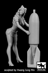  Blackdog  1/32 German Pin-up N1 OUT OF STOCK IN US, HIGHER PRICED SOURCED IN EUROPE BDF32052