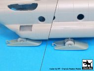  Blackdog  1/72 Boeing CH-47C/D Chinook ski accessories set OUT OF STOCK IN US, HIGHER PRICED SOURCED IN EUROPE BDOA72002