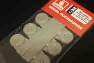  Brengun Models  1/32 Supermarine Spitfire 5 spoke wheels set (3 types of tires) BRL32054