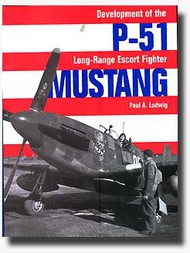  Classic Aviation Publications  Books P-51 Mustang CLU314