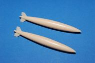  Freightdog  1/72 Douglas A-4 Skyhawk 300 gal drop tanks (pair) FDR72024