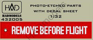  HAD Models  1/32 Remove Before Flight flags with decal (Hungarian Air Force)* HUN432005