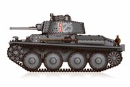  HobbyBoss  1/72 German Pz.Kpfw. 38(t) Ausf E/F Tank (New Tool) HBB82956