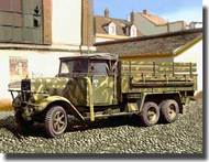 Henschel 33 D1 WW II German Truck #ICM35466