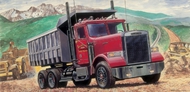  Italeri  1/24 Freightliner Heavy Dumper Truck ITA3783