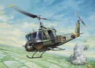  Italeri  1/72 UH-1B Huey Helicopter ITA40