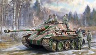  Italeri  1/35 Sd.Kfz.173 Jagdpanther Tank w/5 Crew Winter - Pre-Order Item ITA6564