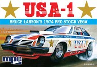  MPC  1/25 Bruce Larson 1974 USA1 Pro Stock Vega Drag Car MPC828