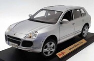  Maisto  1/18 Pre-Owned Porsche Cayenne Turbo (Silver) MAI31634