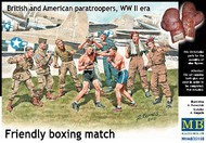  Masterbox Models  1/35 WWII British & US Paratroopers in Friendly Boxing Match (9) MTB35150