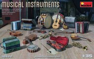  MiniArt Models  1/35 Musical Instruments MNA35622