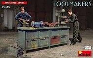 Toolmakers (2) w/Workbench & Accessories #MNA38048