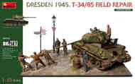 DRESDEN 1945. T-34/85 FIELD REPAIR. BIG SET #MNA36064