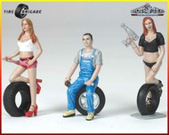  Motorhead Miniatures  1/24 Tire Brigade Figures Set: Andie, Derek & Michele w/Tires & Tools MOH773