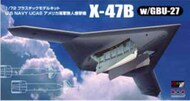  Platz  1/72 US NAVY X-47B W/gbu-27 1 PAZAC12