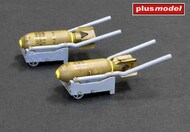  Plus Model  1/32 Two hand-pull bomb carts with 250 Lb. bombs and decals PMAL3021