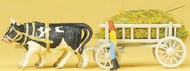  Preiser  HO Cow Drawn Hay Wagon w/Woman Walking PRZ30472