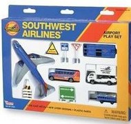 Southwest Airlines Boeing 737 Die Cast Playset (13pc Set) #RLT8181
