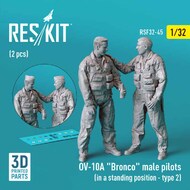 OV-10A Bronco Male Pilots Standing Figure Set #2 #RSF32-0045