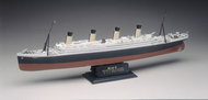  Revell USA  1/70 RMS Titanic Ocean Liner RMX445