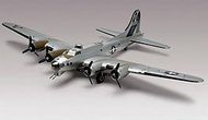  Revell USA  1/48 Collection - Boeing B-17G Flying Fortress (old boxing) RMX5600