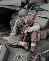 WWII US Infantry at Rest Sitting w/Rifle (Resin) #RML659