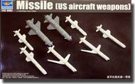  Trumpeter Models  1/32 US Aircraft Weapons Set: Missiles TSM3306