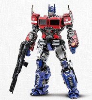  Trumpeter Models  NoScale Transformer Optimus Prime from Bumblebee Movie (5"" Pre-Painted Snap) - Pre-Order Item TSM8111