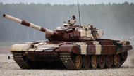 Russian T-72B1 Main Battle Tank w/Kontakt-1 Reactive Armor #TSM9555