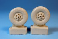  Ultracast  1/48 Bristol Beaufighter Spoked Wheels (smooth tre UC48271