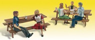 Woodland Scenics  N Scenic Accents Outdoor Dining (5 Figures & 2 Picnic Tables) WOO2214