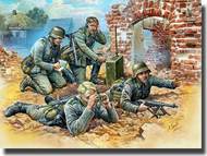  Zvezda Models  1/72 German Reconnaissance Team WWII OUT OF STOCK IN US, HIGHER PRICED SOURCED IN EUROPE ZVE6153