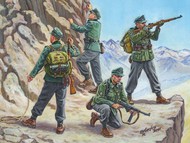  Zvezda Models  1/72 German Mountain Troops 1939-43 (4) (Snap) OUT OF STOCK IN US, HIGHER PRICED SOURCED IN EUROPE ZVE6154