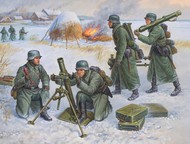  Zvezda Models  1/72 German 81mm Mortar w/4 Crew Winter Uniform 1941-45 (Snap) OUT OF STOCK IN US, HIGHER PRICED SOURCED IN EUROPE ZVE6209