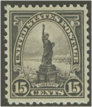 696 15c Statue of Liberty F-VF Mint, hinged #696og