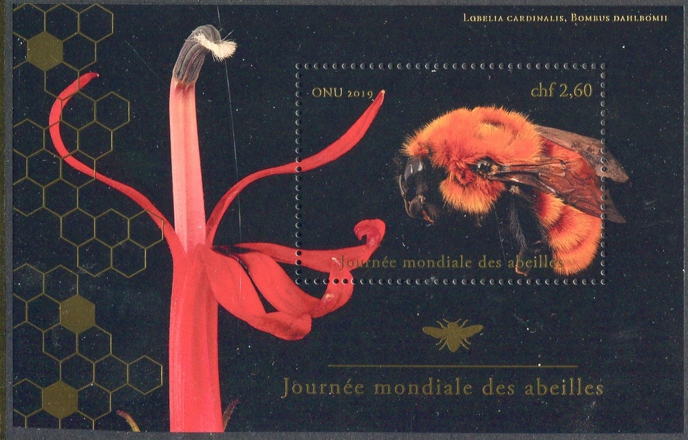 UNG 667 2.60 fr World Bee Day Souvenir Sheet Mint NH #ung667ss