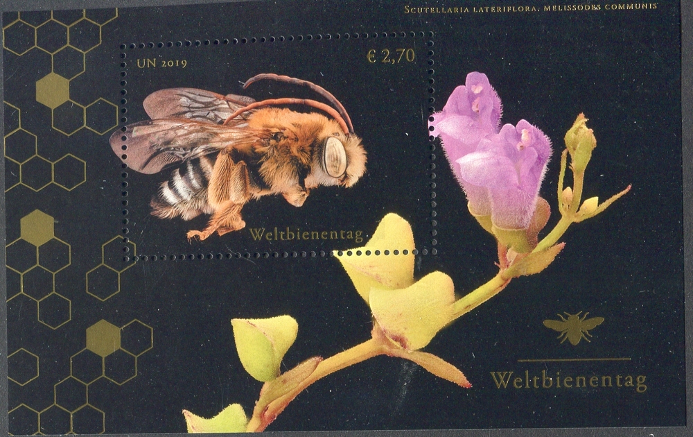 UNV 638 2.70 World Bee Day Souvenir Sheet Mint NH #unv638