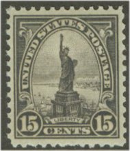 696 15c Statue of Liberty AVG Mint NH 696nhavg